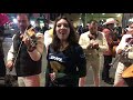 La Cigarra, Liz canta en Garibaldi con mariachi