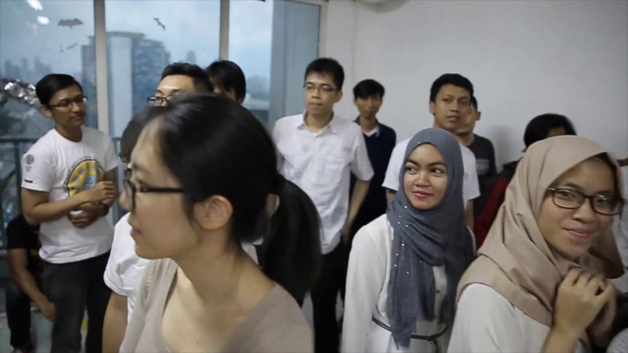 Mannequin Challenge Orami Version