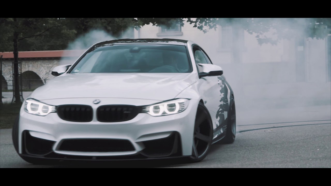 BMW M4 Carporn & Donuts