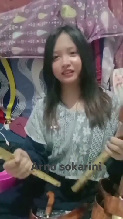 gadis cantik pemilik Indang keris nogo Sosro