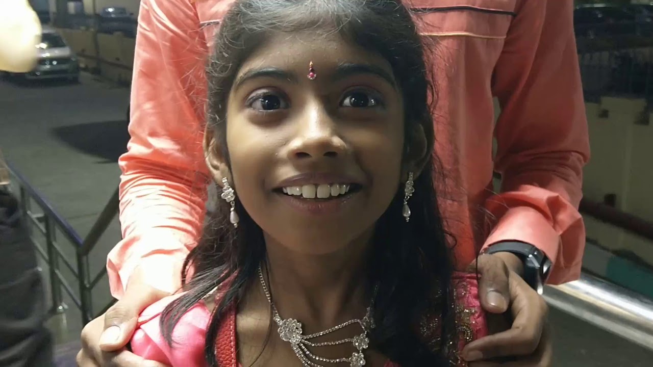 Chennai Event Emcees conducting table games at Wedding reception at Egmore Rani Meiyammai Hall