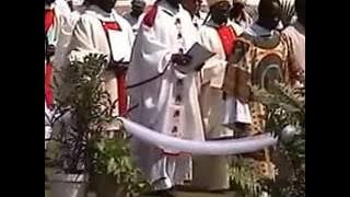 Zimbabwe Catholic  Songs - Hwange Ndimi Mwali Moga Mwakabatungamilila