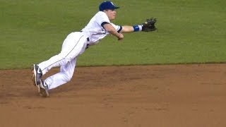 MIN@KC: Getz saves a run with a sweet diving stop