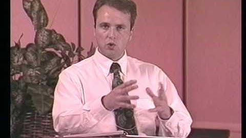 A High Performance Low Power Pentium Processor, lecture by Daniel Deleganes