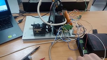 Mitsubishi servo MR-J4-A-RJ with rotary encoder. Position/speed control