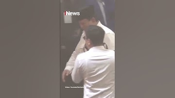Prabowo Diapit Jokowi-Gibran di HUT Ke-17 Gerindra | #shorts