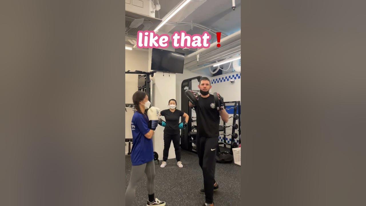 How to hold boxing mitts short YouTube