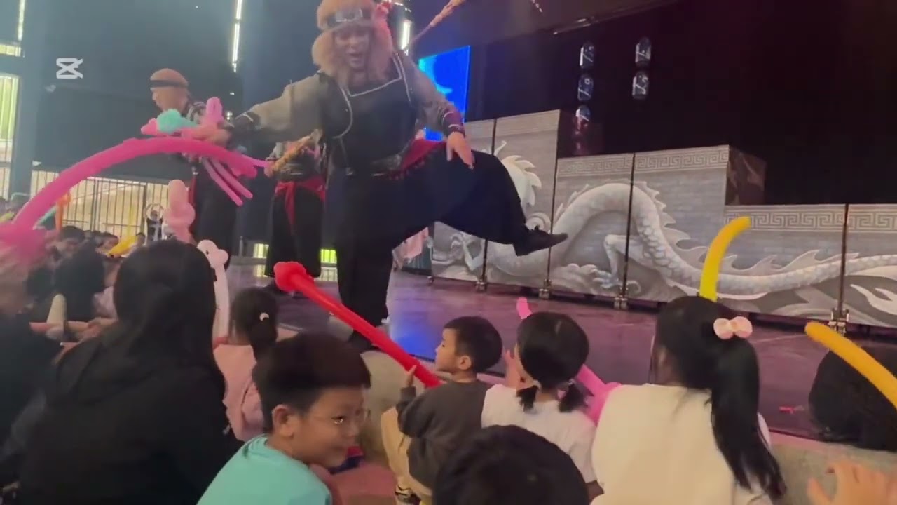 宜蘭傳藝中心之旅看到精采的孫悟空戲劇表演