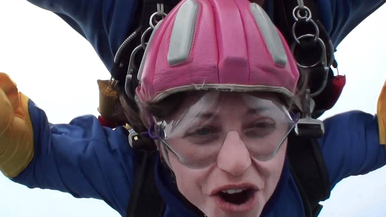 Tandemsprung von Lenche bei skydive nuggets in Leutkirch