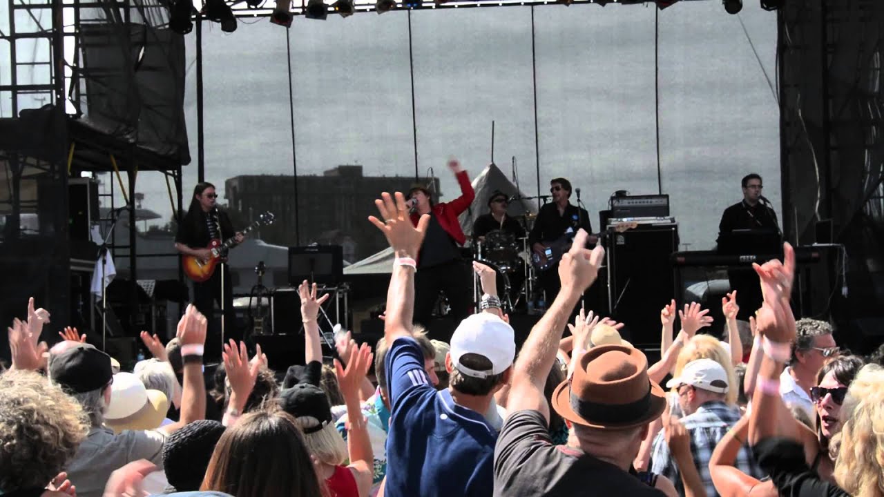 "Higher and Higher" at the Victoria Blues Bash 2014