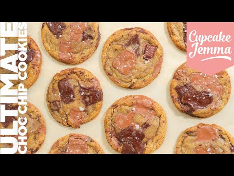 The ULTIMATE Chewy Chocolate Chip Cookies | Cupcake Jemma