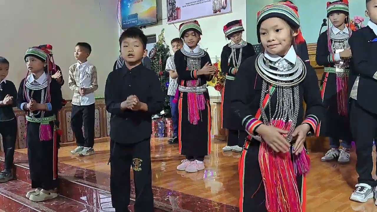 Đội Múa Thiếu Nhi HTTL Phiêng Đế | Giáng Sinh 2025.