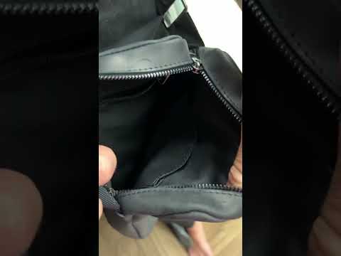 Чоловіча сумка месенджер для документів із гладкої матової шкіри з металевою фурнітурою, колір чорний, відео 1