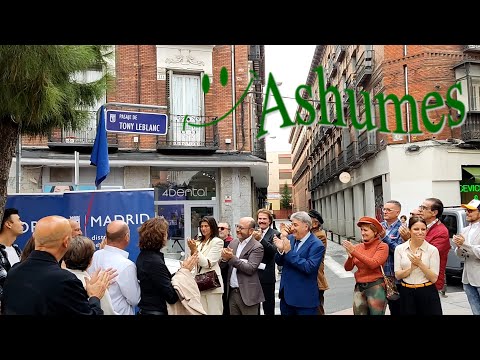 PASAJE DE TONY LEBLANC;  ASHUMES ACUDIÓ AL ACTO DE INAUGURACIÓN EN MADRID EL 28 DE OCTUBRE 2022 HDⓇ
