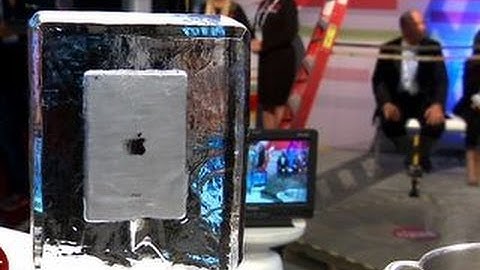 Frozen iPad Mini, boiled Samsung Active, another CES live torture test!