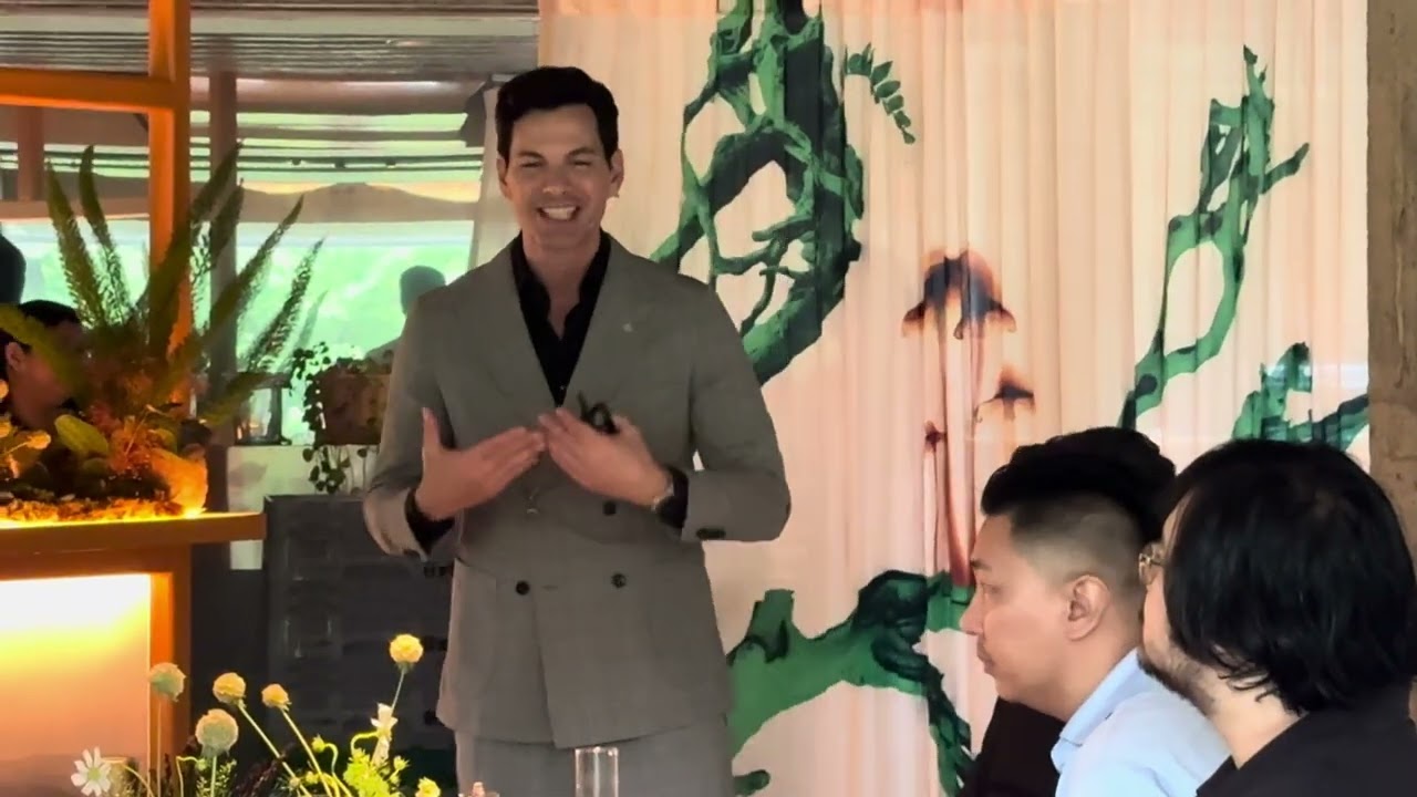 FLY HOSTS: Bobby Tonelli - Wildmoor Domestic Launch