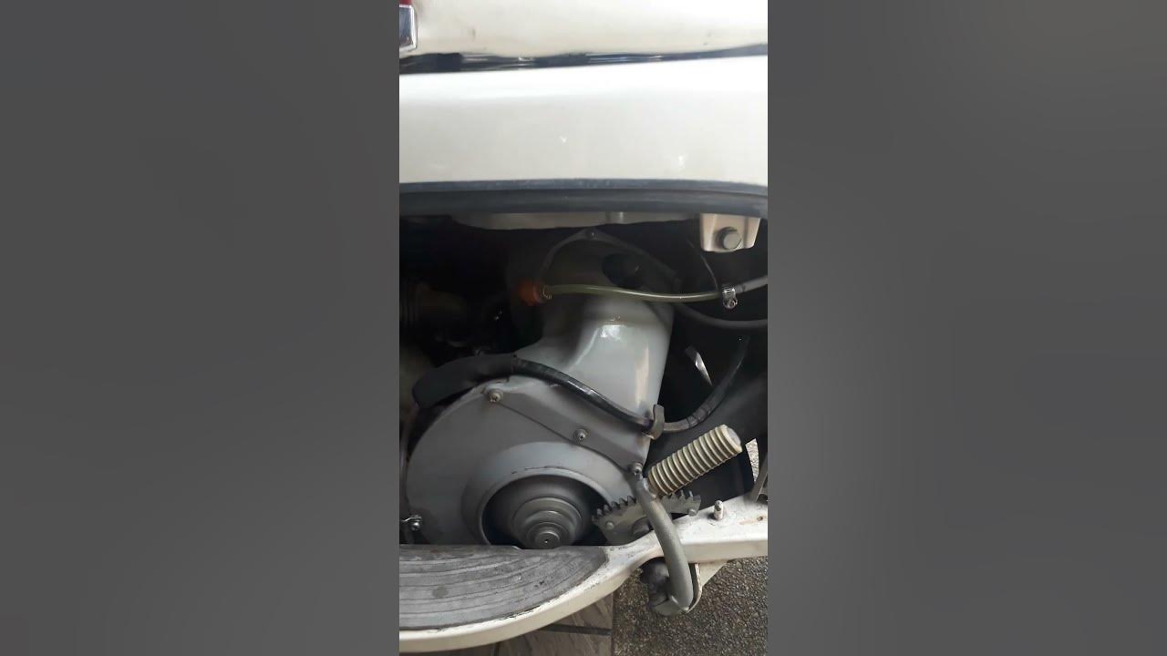 ラビットスクーターS402ツーリングのエンジン The engine of the Rabbit Scooter S402.shorts