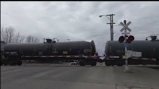 NS 4887 Leads Solo on Manifest North | Center St. (OH-95/OH-309) Railroad Crossing #3, Marion, OH