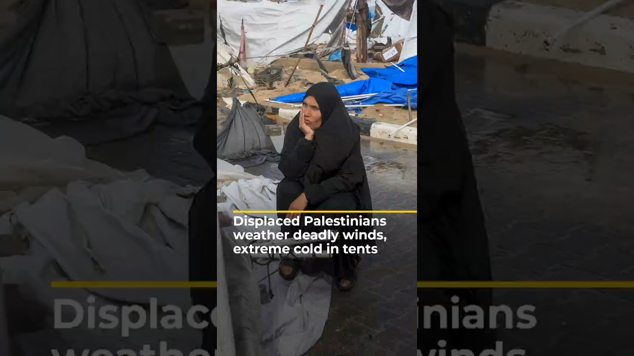 الفلسطينيون النازحون يواجهون رياحًا عاتية وبردًا قارسًا في خيامهم | #ajshorts