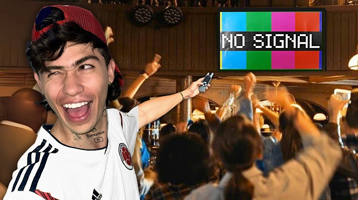 Apagando Televisores en un PARTIDO!!! ⚽️ *Se enojan mucho* // Andy