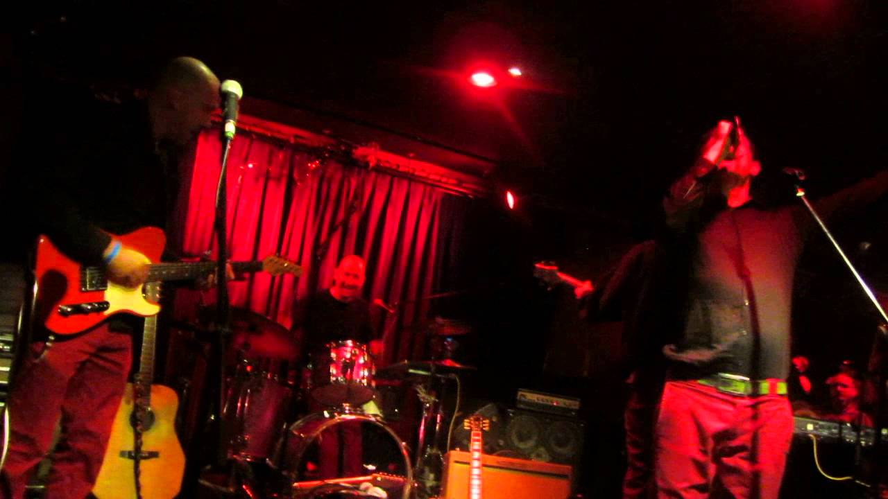 Tonton Count Zero - Motorcade - Live @ Lizard Lounge di YouTube Tonton Count Zero - Motorcade - Live @ Lizard Lounge di YouTube