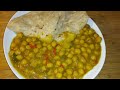 Coconut Curry Chickpeas And Roti