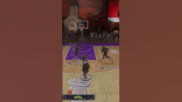 Nobody is safe on the fast break🙃#shorts #youtubeshorts #viralvideo