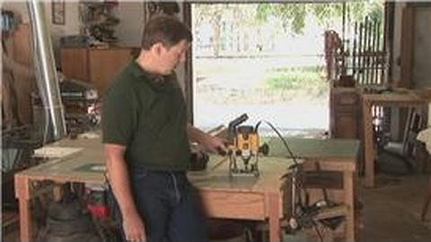 Wood Routers : How to Router the End of a Board