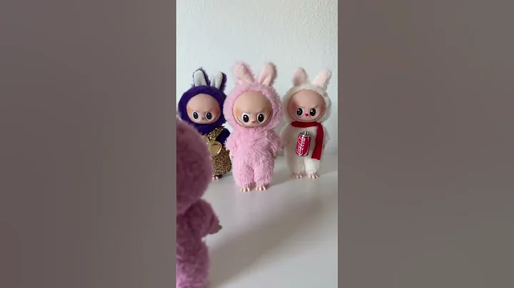 The girls are fighting again 😢 #fyp #parati #labubu #labubus #lafufu #chafufu #rormart