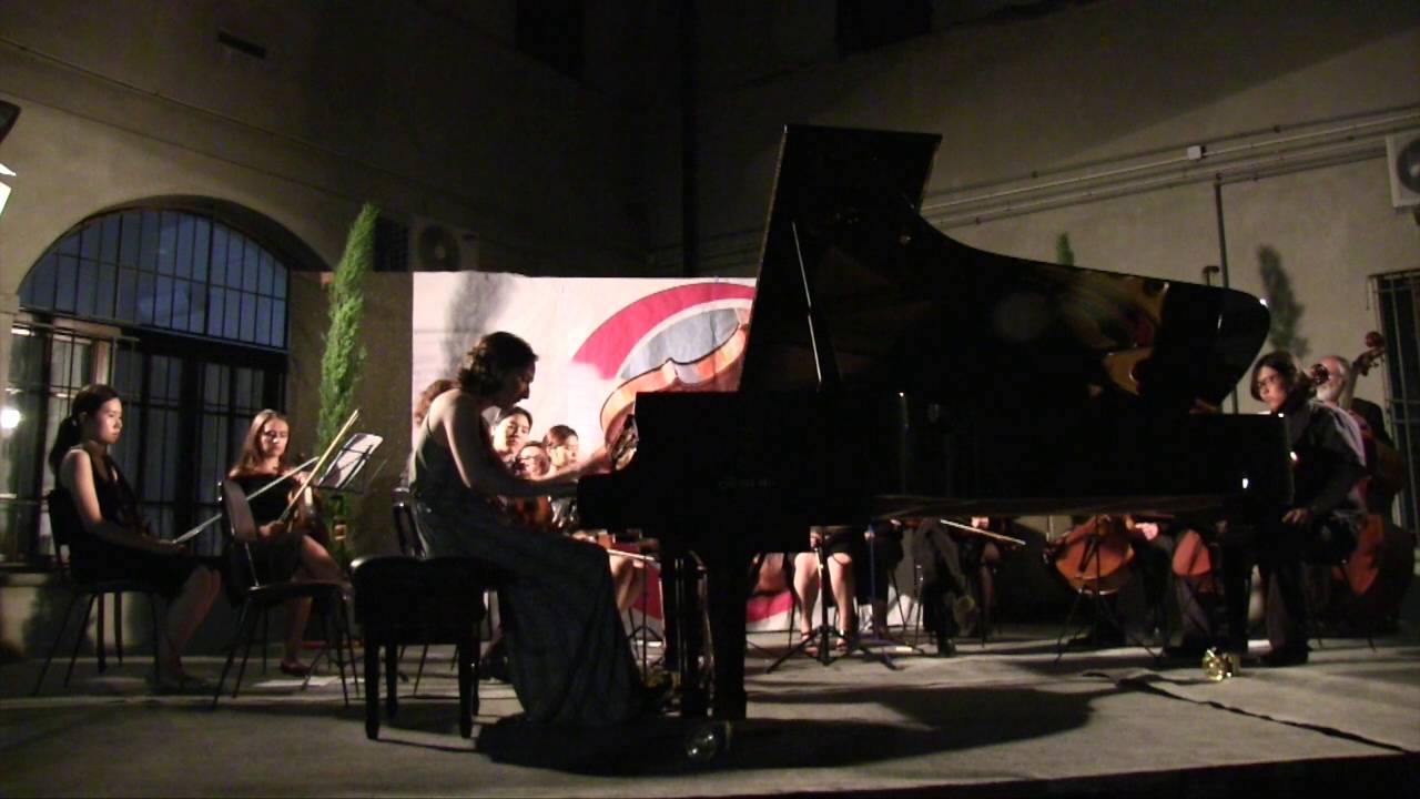 camera iphone 8 plus apk 16 July 2016-21.15-F. Chopin: Ballata in fa min.n.4,Op.52-Tamila Salimdjanova, piano.