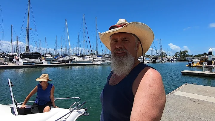 Glenn and Deb go to Tangalooma Wrecks