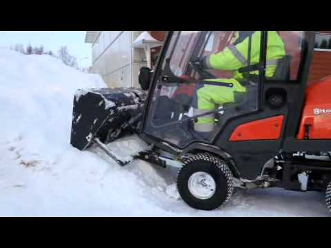 Husqvarna P 520D with cabin and utility bucket