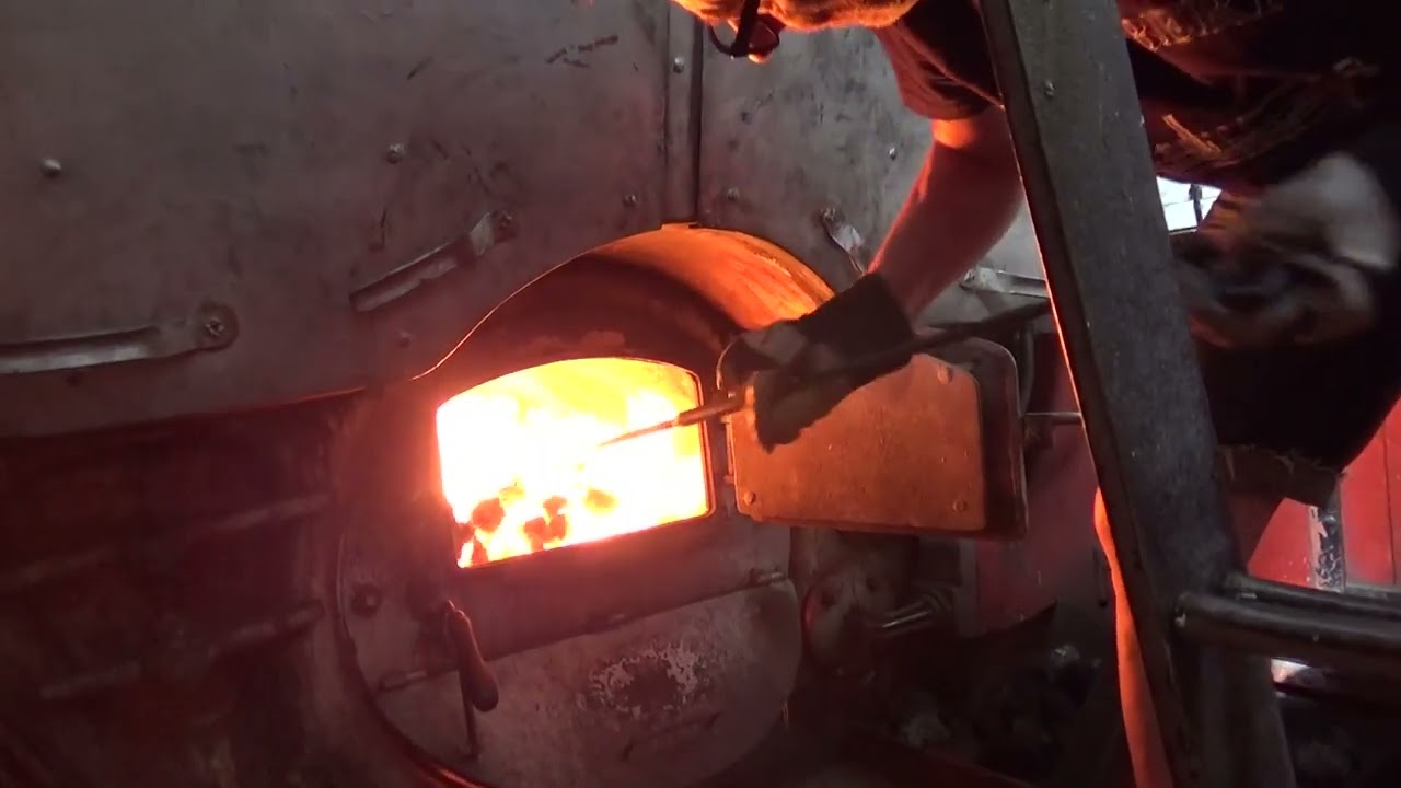 En tur med ångbåten Herbert på den vackra sjön Mjörn