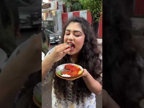 🔥Tandoori Momos ON FIRE!🔥Smokey spicy momos in Mumbai #foodshorts #shorts #youtubeshorts #ytshorts