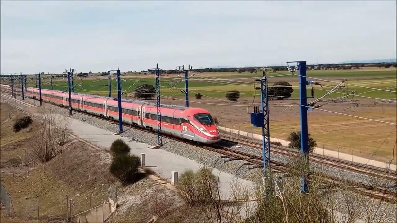 245 - Alta Velocidad.  OUIGO  S-108  .#.  RENFE  S-103  .#.  IRYO  S-109.