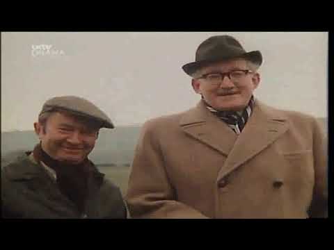 Last Of The Summer Wine S05E03 - The Flag and Further Snags