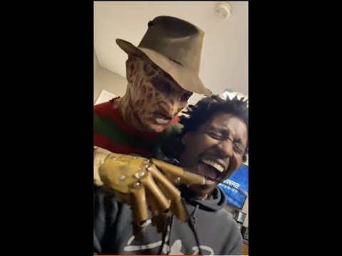Rewatching Freddy vs Jason 😂😂 #shorts #halloween