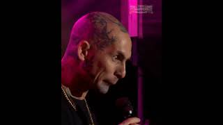 Ke Personajes - Adiós Amor / Oye Mujer (En Vivo)