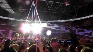 Take That Progress Live 2011 @ Wembley Stadium - Robbie Feel