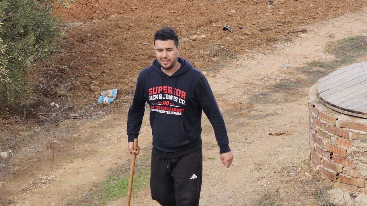 حمزة يتجول في البدية في بني سعيد 