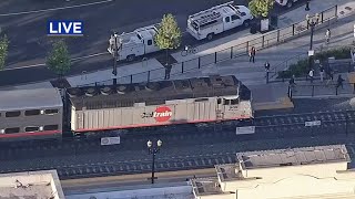 Caltrain Engineer Struck, Injured by Thrown Object in Redwood City