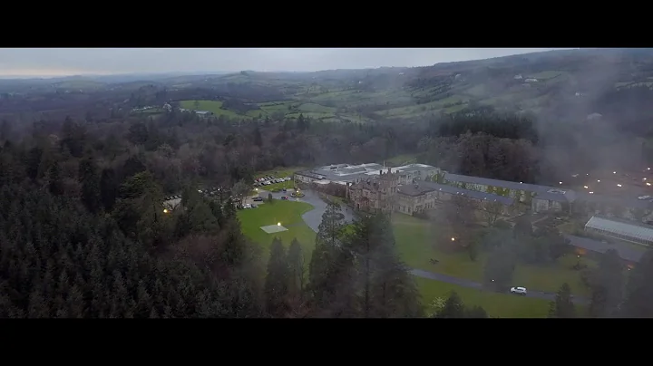 A Winter Castle Wedding in Ireland // M&C