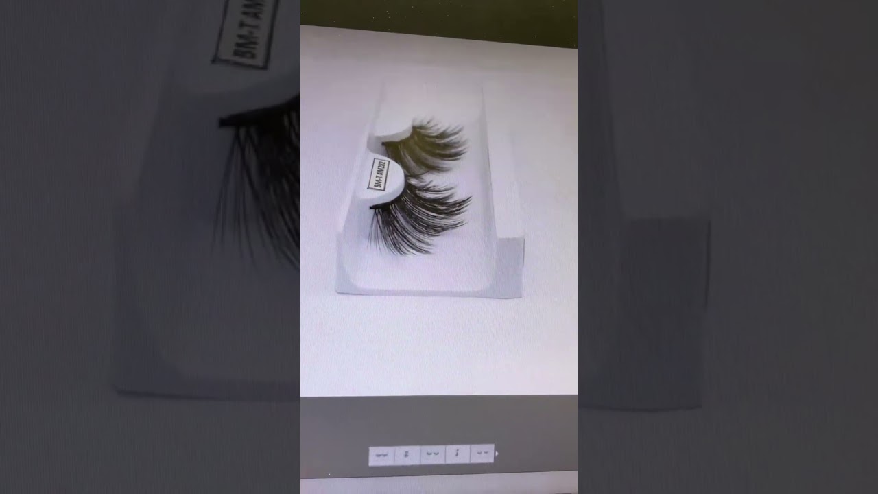 Help us choose between these lash prototypes!