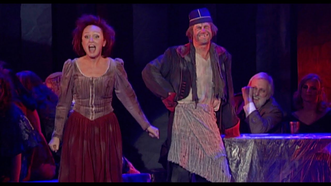 Jiří Korn & Petra Janů - Hlava mazaná (Master of the House) (2002)