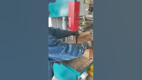 VẬN HÀNH MÁY CƯA LỌNG ĐỨNG MJ345B