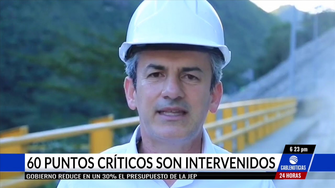 Avanzan obras de remoción de escombros en la vía al Llano vivo y85