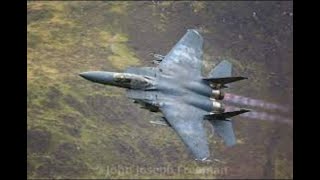 F-15 Eagle Attempts Risky Low Pass In Mach Loop #f15 #military