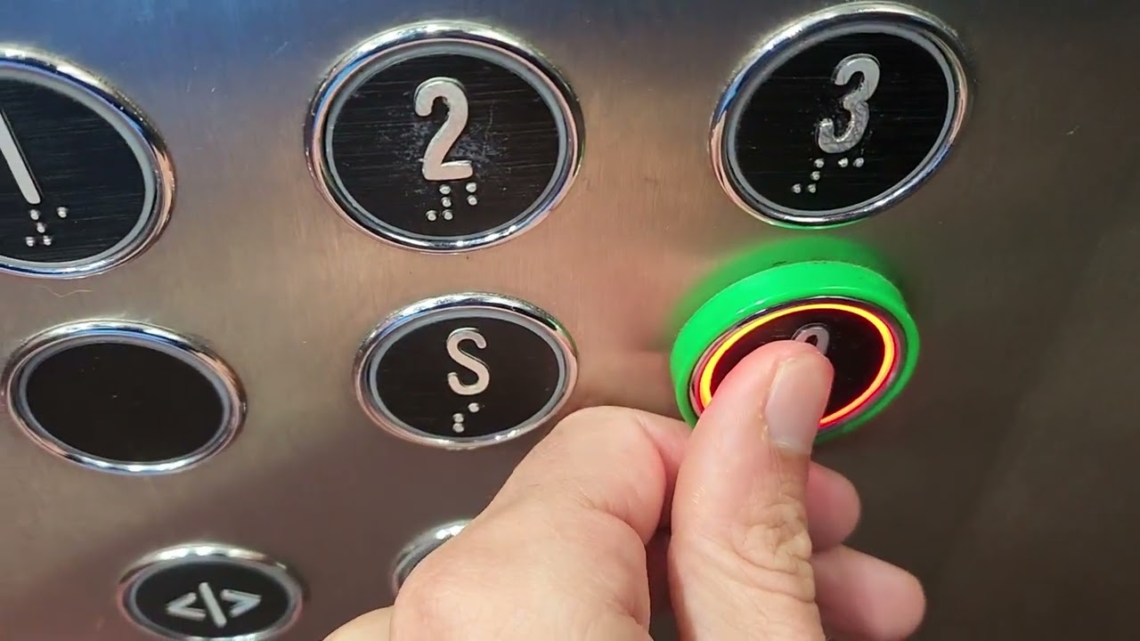 Výtah MS Výtahy Frýdek-Místek I.J.Pěšiny