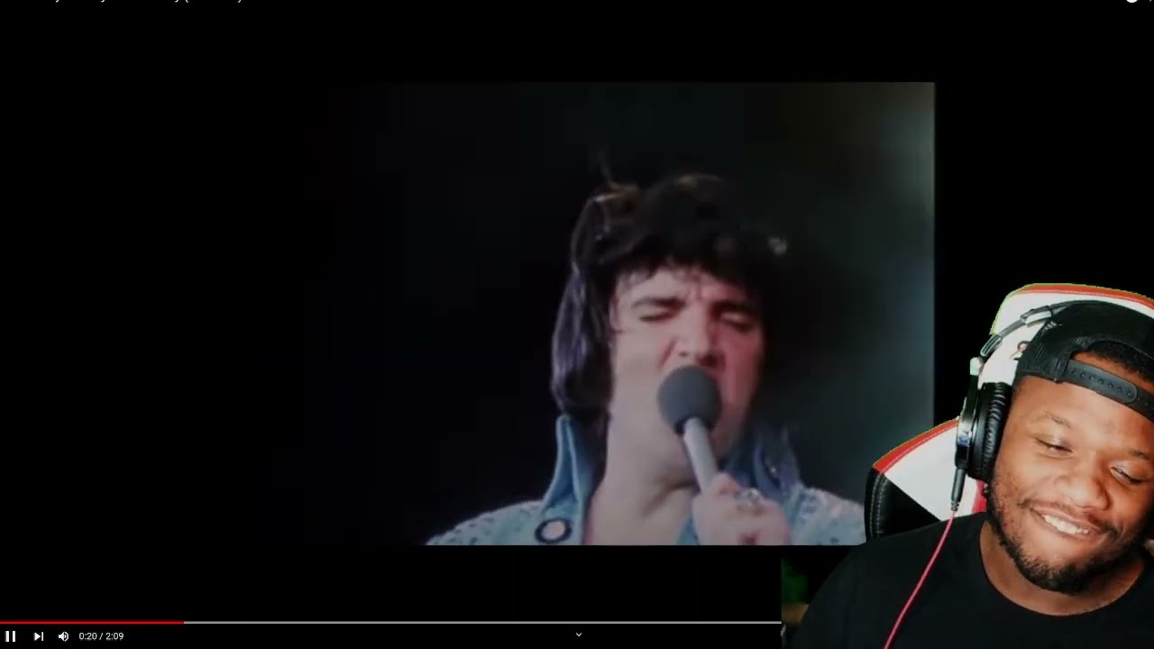 Mira FIRST TIME REACTING TO Elvis Presley - Lawdy Miss Clawdy (1972 live) en YouTube Mira FIRST TIME REACTING TO Elvis Presley - Lawdy Miss Clawdy (1972 live) en YouTube
