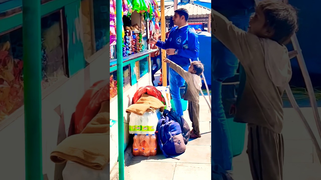 लक्ष्मी जी से एक ही प्रार्थना है धन बरसे ना बरसे पर कोई रोटी को ना तरसे #reels #help #shorts #viral